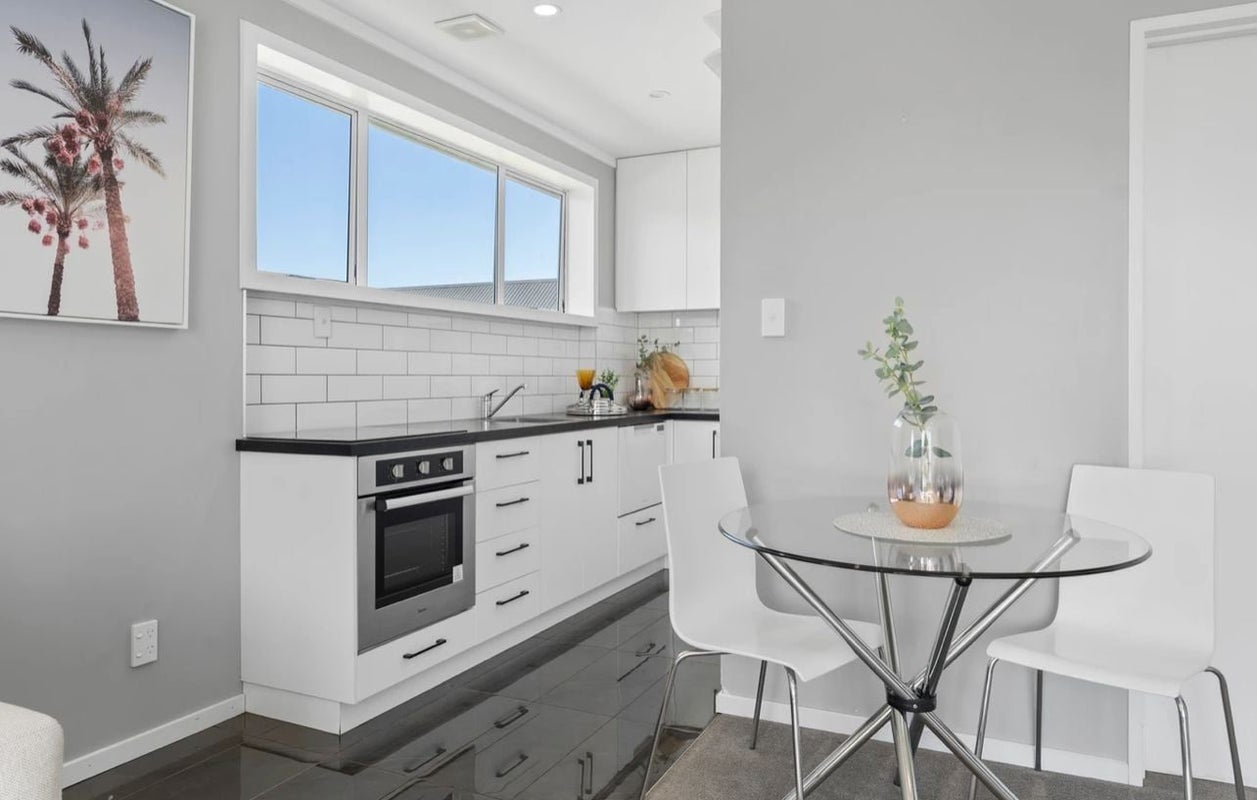 4/32 Tonbridge Street, Merivale, Christchurch - Carousel 2