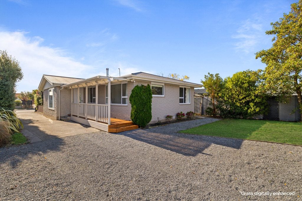 33 Fern Drive, Halswell, Christchurch - Carousel 1