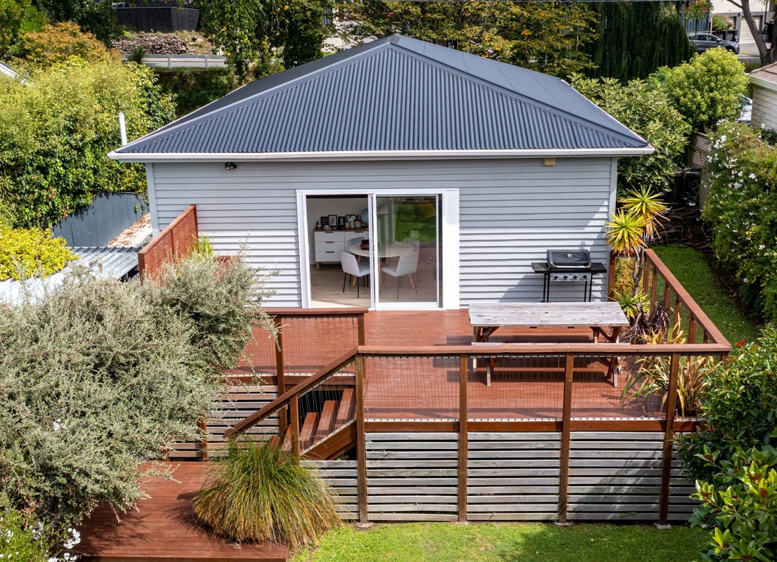 215 Waimea Terrace, Beckenham, Christchurch - Carousel 1