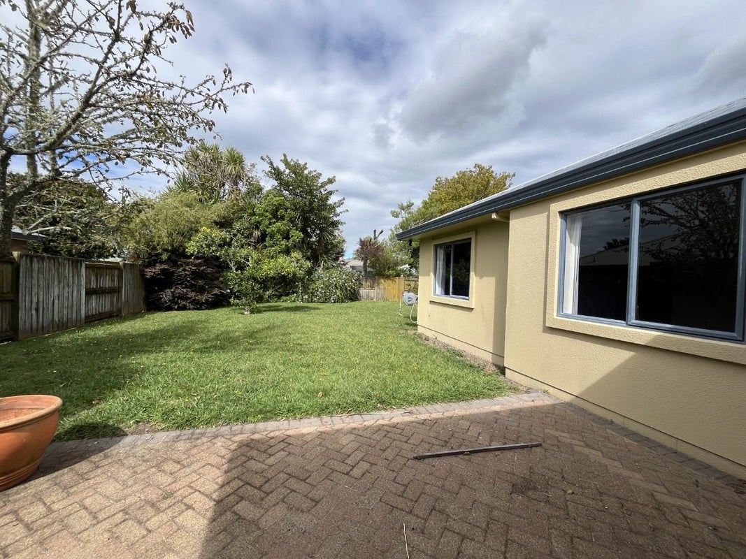 6 Aria Court, Fairview Downs, Hamilton - Carousel 15