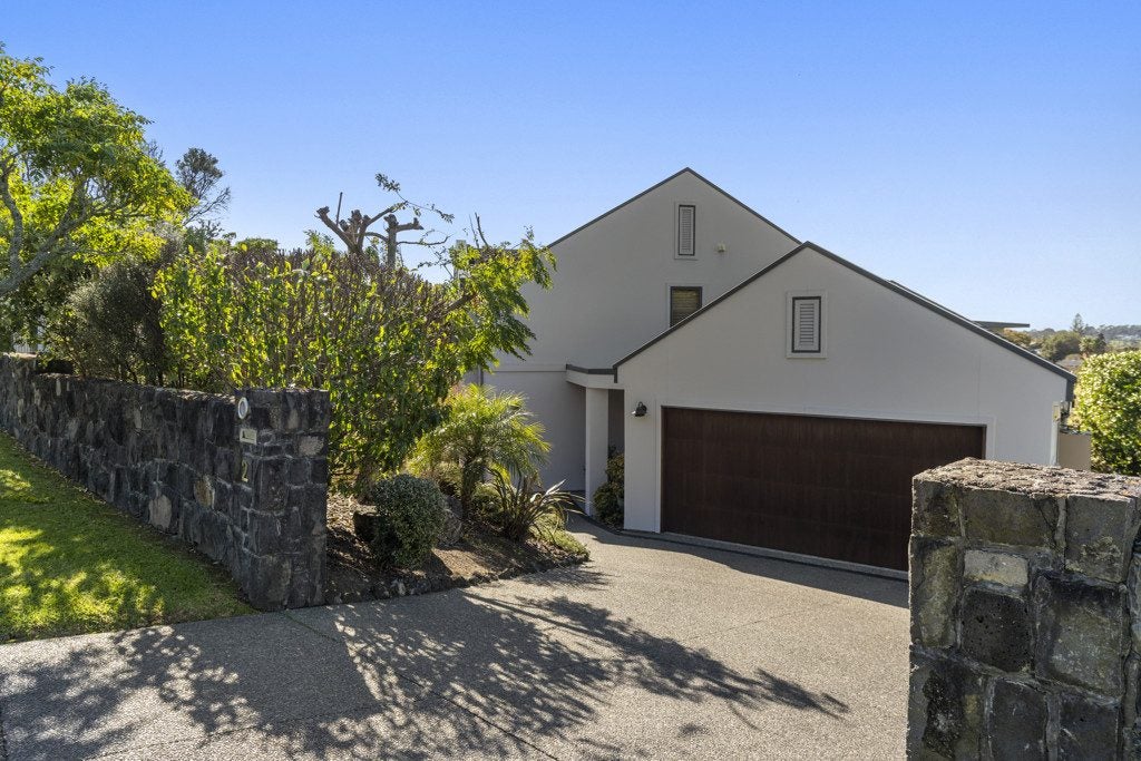 2 Heritage Rise, St Heliers, Auckland - Carousel 2