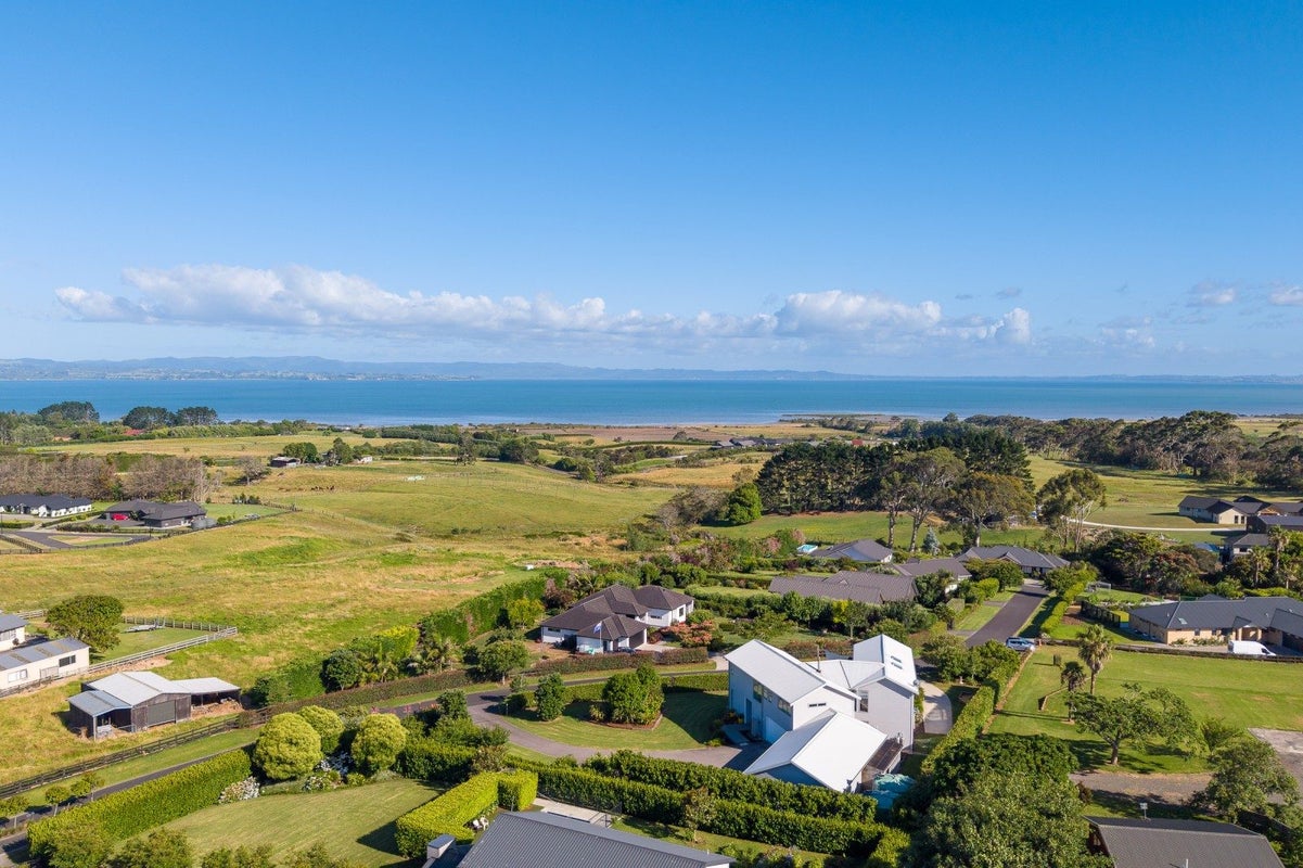 6 Titoki Way, Waiau Pa, Pukekohe - Carousel 31