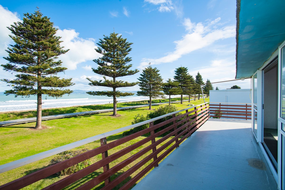 18 Salisbury Road, Awapuni, Gisborne - Carousel 2