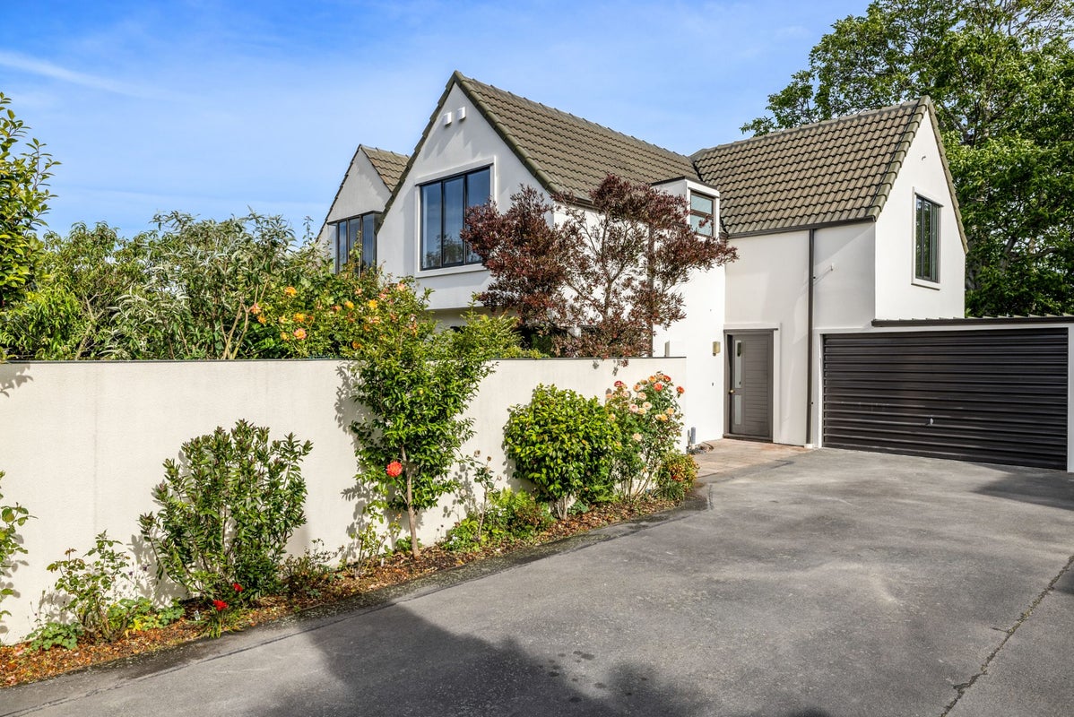 3/126 Idris Road, Strowan, Christchurch - Carousel 1