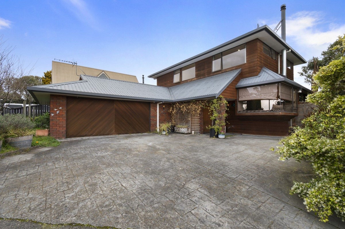35 Springdale Grove, Fitzherbert, Palmerston North, Manawatu / Whanganui - Carousel 1