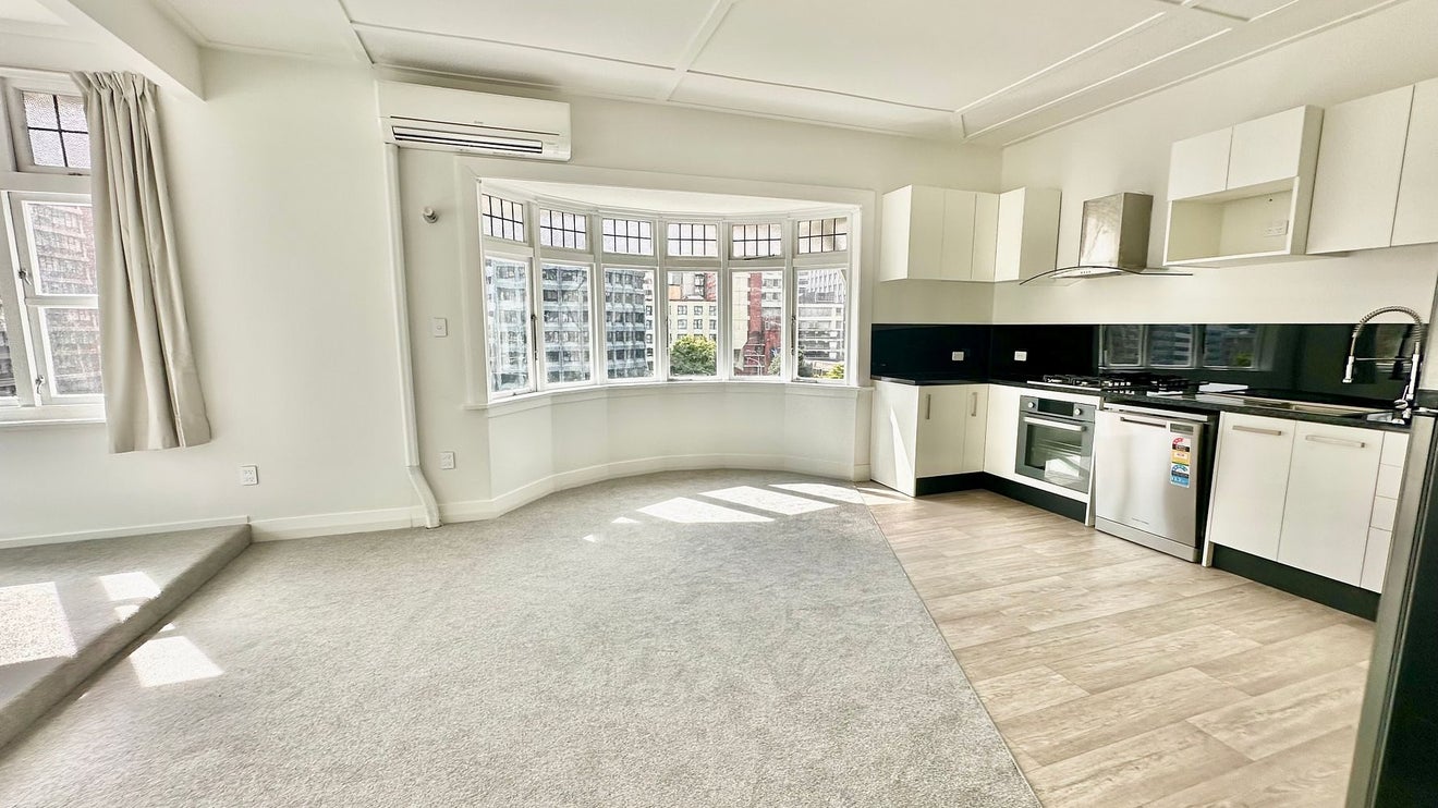 21 Clifton Terrace, Kelburn, Wellington - Carousel 1