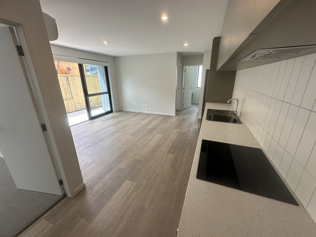 32 Kernel Loop, Jacks Point, Queenstown - Carousel 2