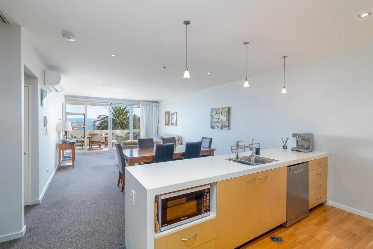 11/269 Wakefield Quay, Stepneyville, Nelson - Carousel 2