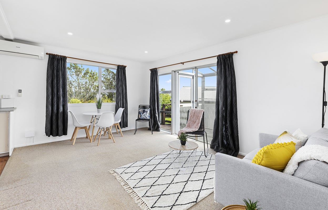67A Baylands Drive, Newlands, Wellington - Carousel 1