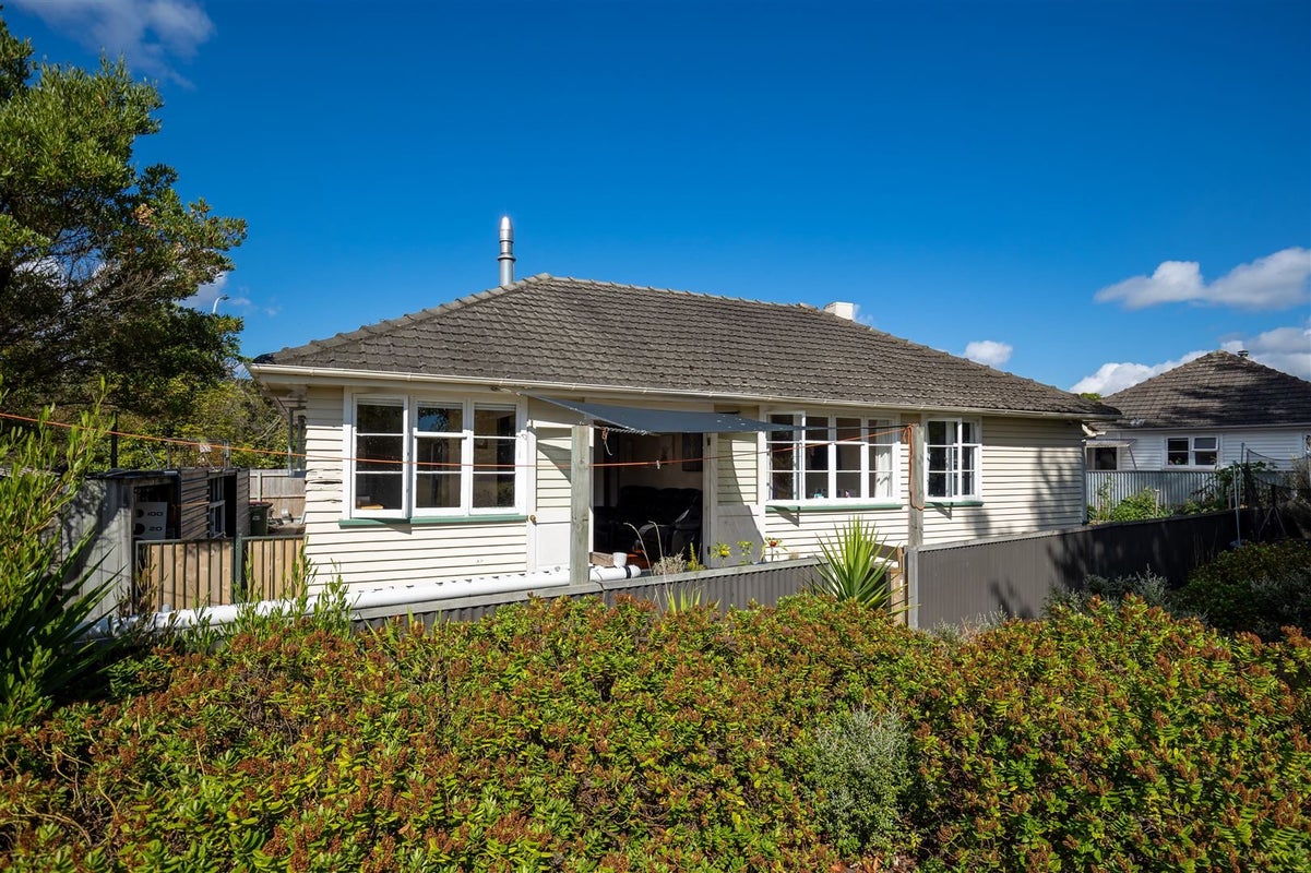8 Cohen Place, Annesbrook, Nelson - Carousel 2