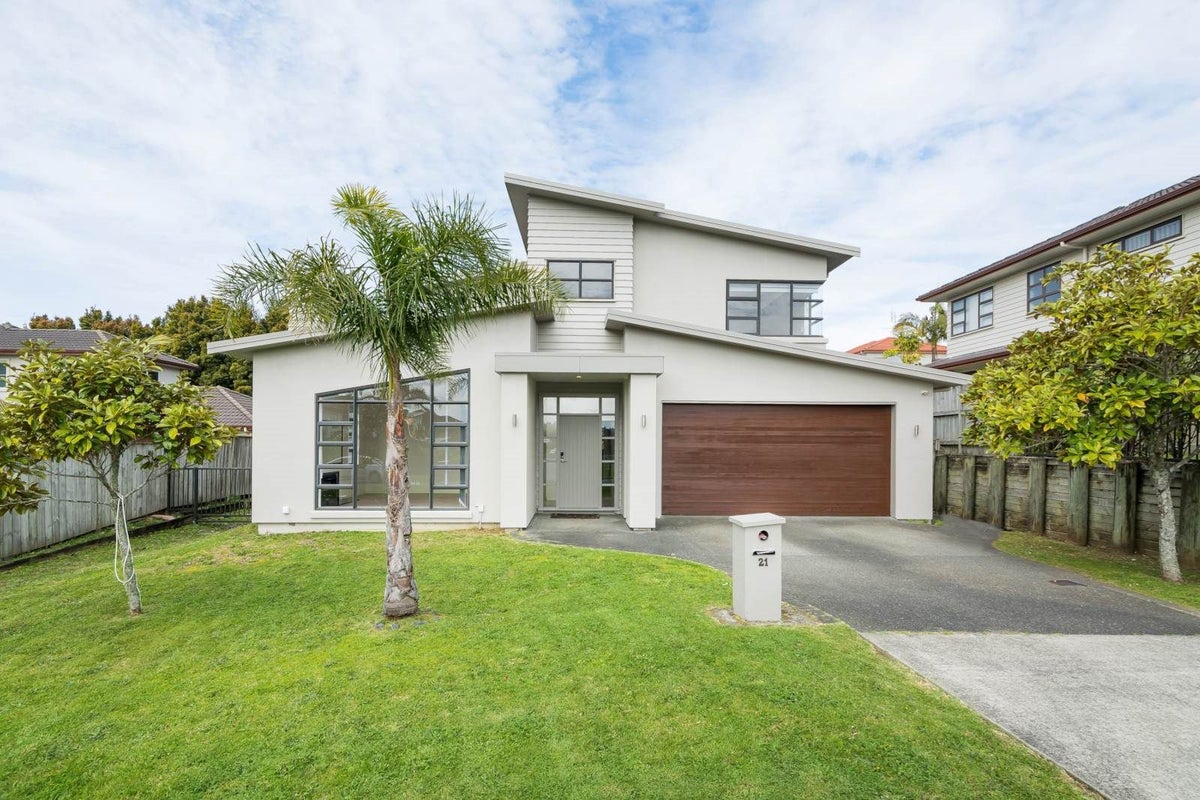 21 Laurel Oak Drive, Schnapper Rock, Auckland - Carousel 1