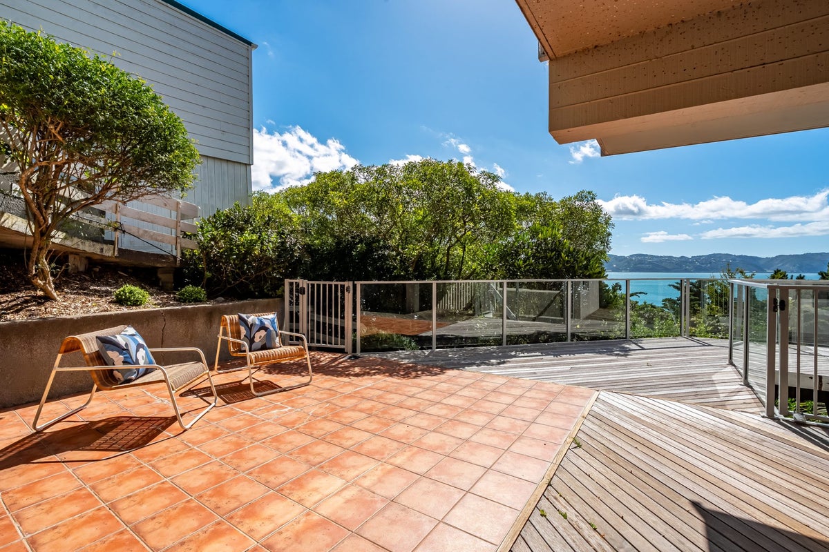 1/9 Wilkinson St, Oriental Bay, Wellington - Carousel 25