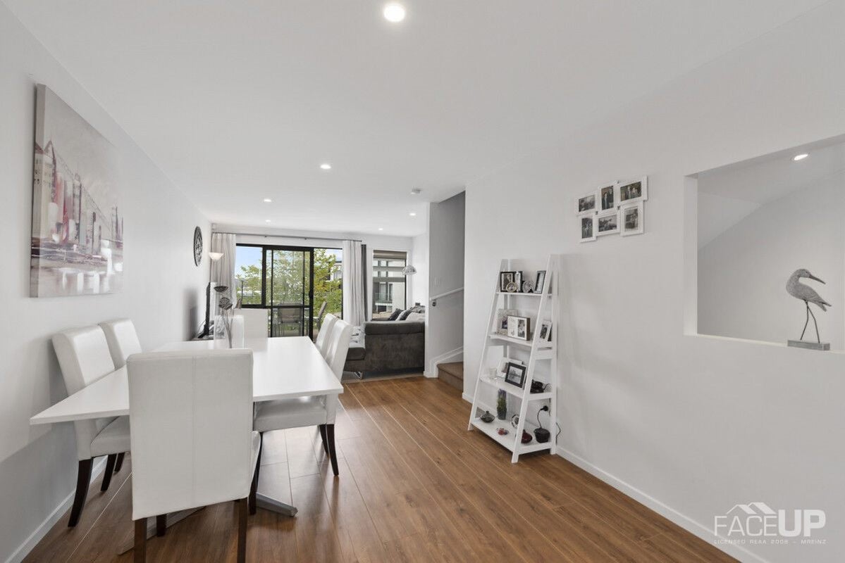 10 Carder Court, Hobsonville, Auckland - Carousel 2