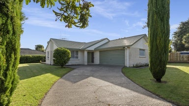 23 Thornlea Drive, Welcome Bay, Tauranga - Carousel 1