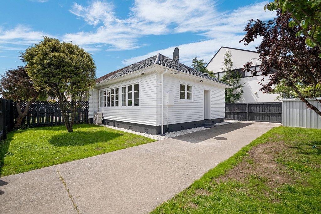 86 Mandeville Street, Riccarton, Christchurch - Carousel 12