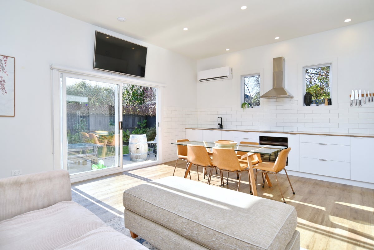 138 England Street, Linwood, Christchurch - Carousel 1
