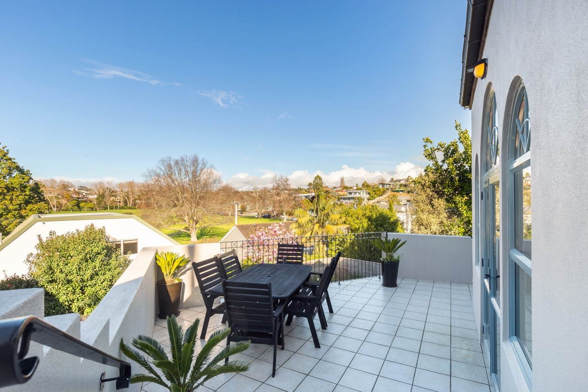 25A Baddeley Avenue, Kohimarama, Auckland - Carousel 2