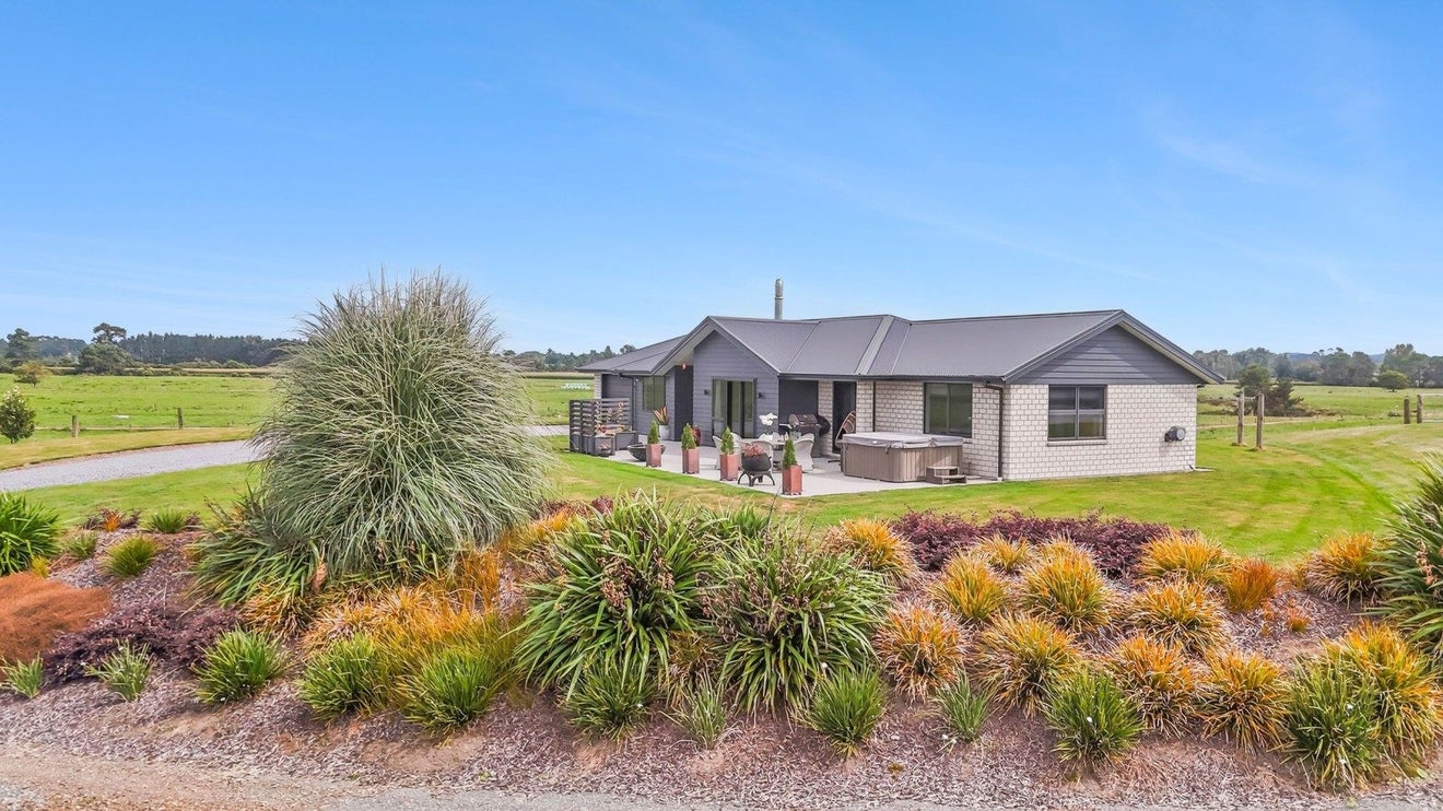 111 Carmichael Road, Okoroire, Tirau - Carousel 2