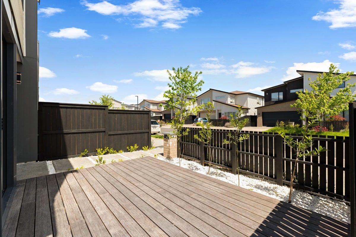 20 Skua Road, Hobsonville, Auckland - Carousel 2