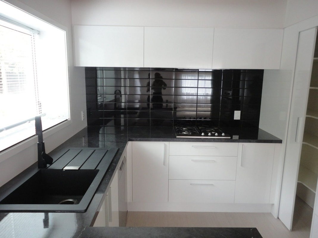 4A Thurlestone Place, Burnside, Christchurch - Carousel 2
