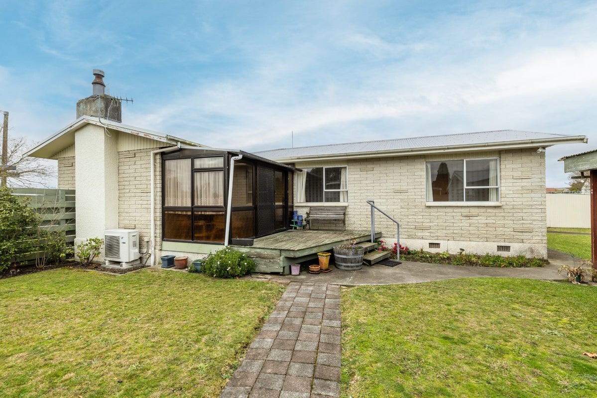 45 Sunderland Drive, Flaxmere, Hastings - Carousel 2