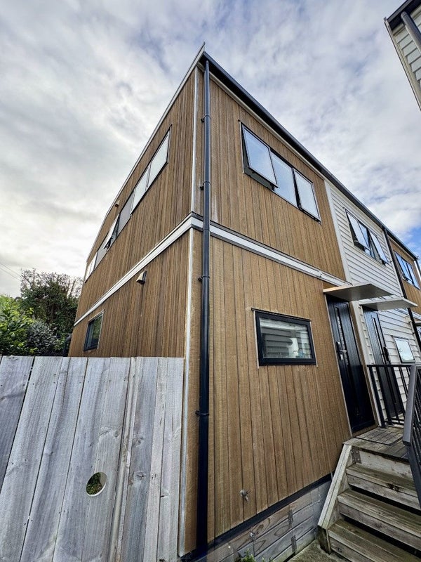 4/141 Wallace Road, Mangere Bridge, Auckland - Carousel 16