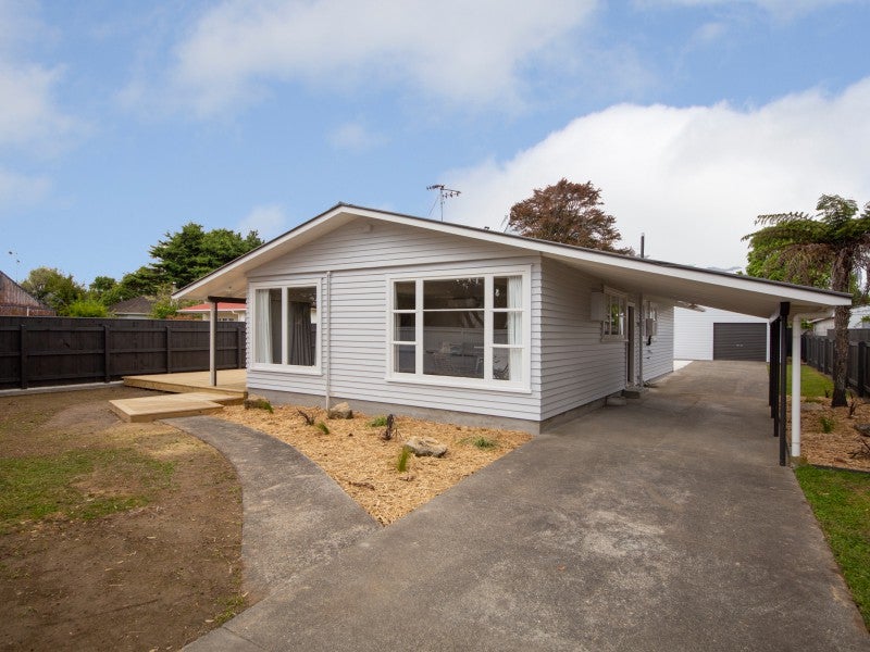 109 Manawatu Street, Hokowhitu, Palmerston North - Carousel 1