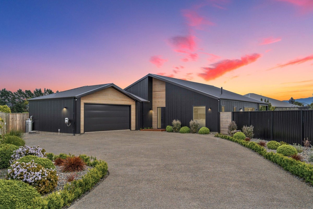 12 Plum Tree Lane, Solway, Masterton - Carousel 1