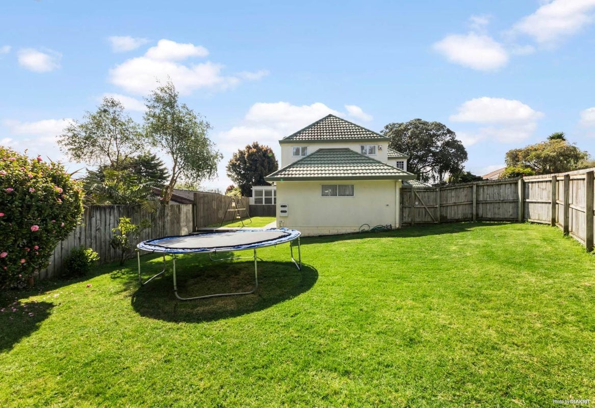 39 Kinross Street, Blockhouse Bay, Auckland - Carousel 1