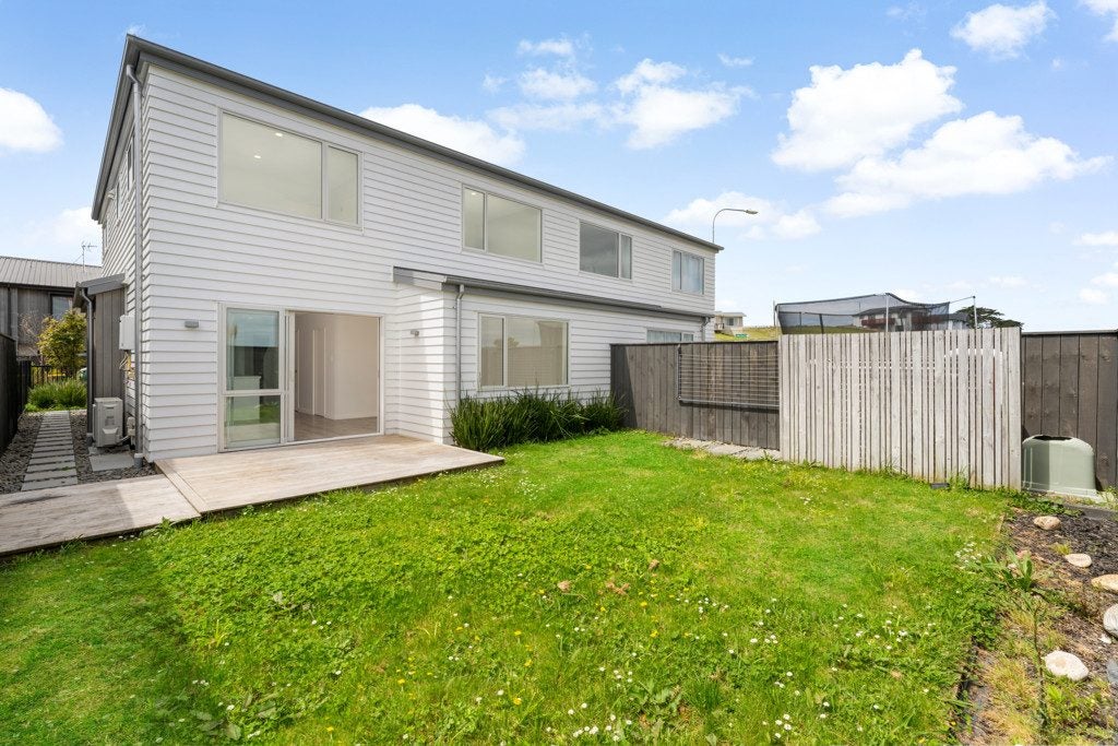 3 James McLeod Way, Silverdale, Silverdale - Carousel 2