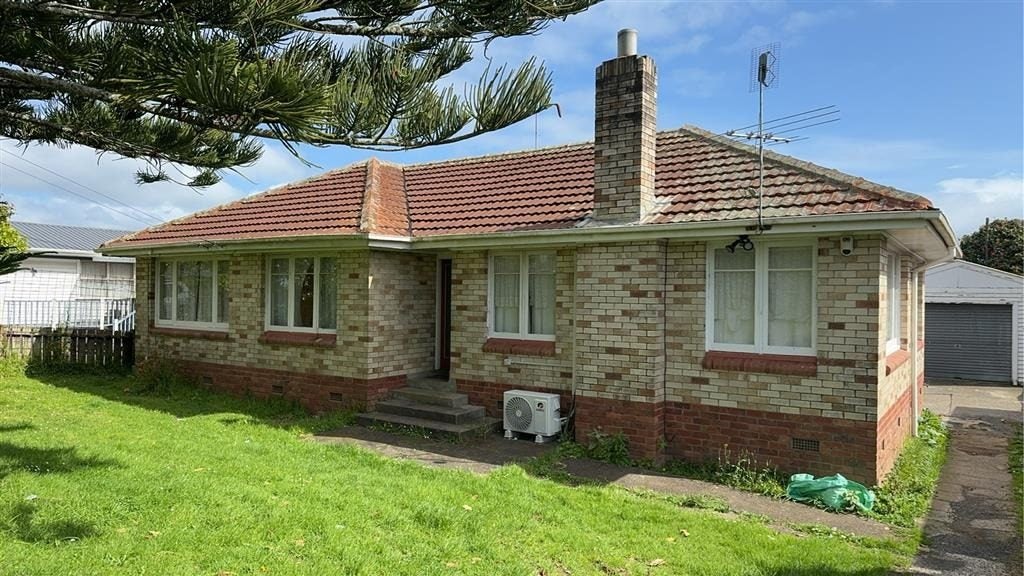 15 Rogers Road, Manurewa, Auckland - Carousel 2