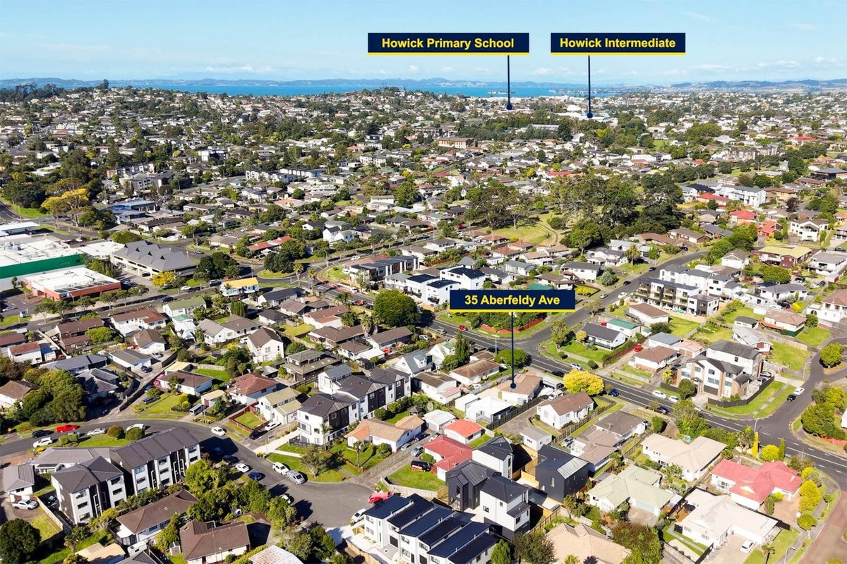 35 Aberfeldy Avenue, Highland Park, Auckland - Carousel 26