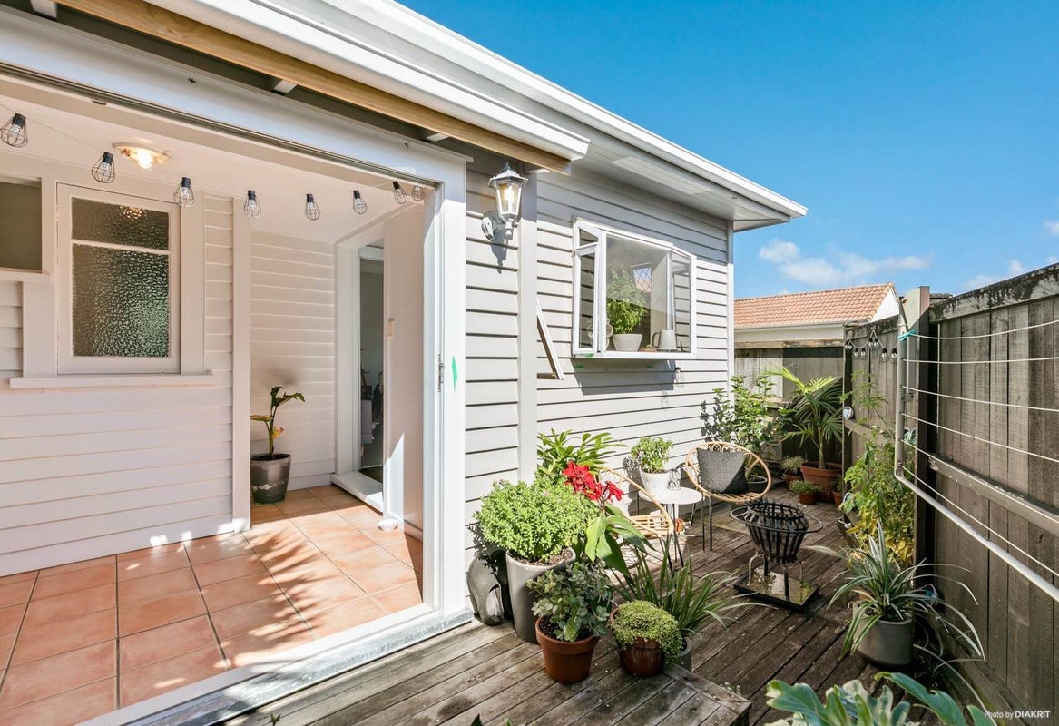 39A Shorwell Street, Sandringham, Auckland - Carousel 2
