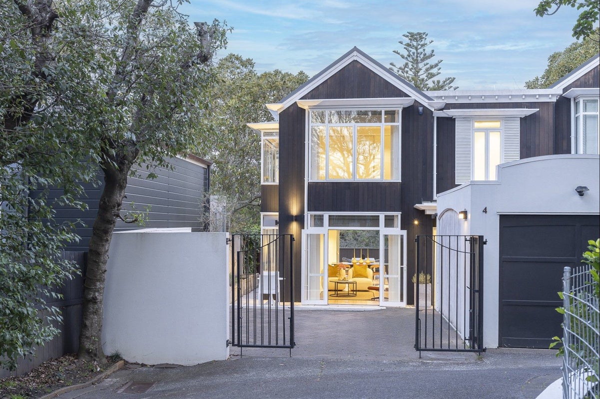 4/13 Hepburn Street, Freemans Bay, Auckland - Carousel 1