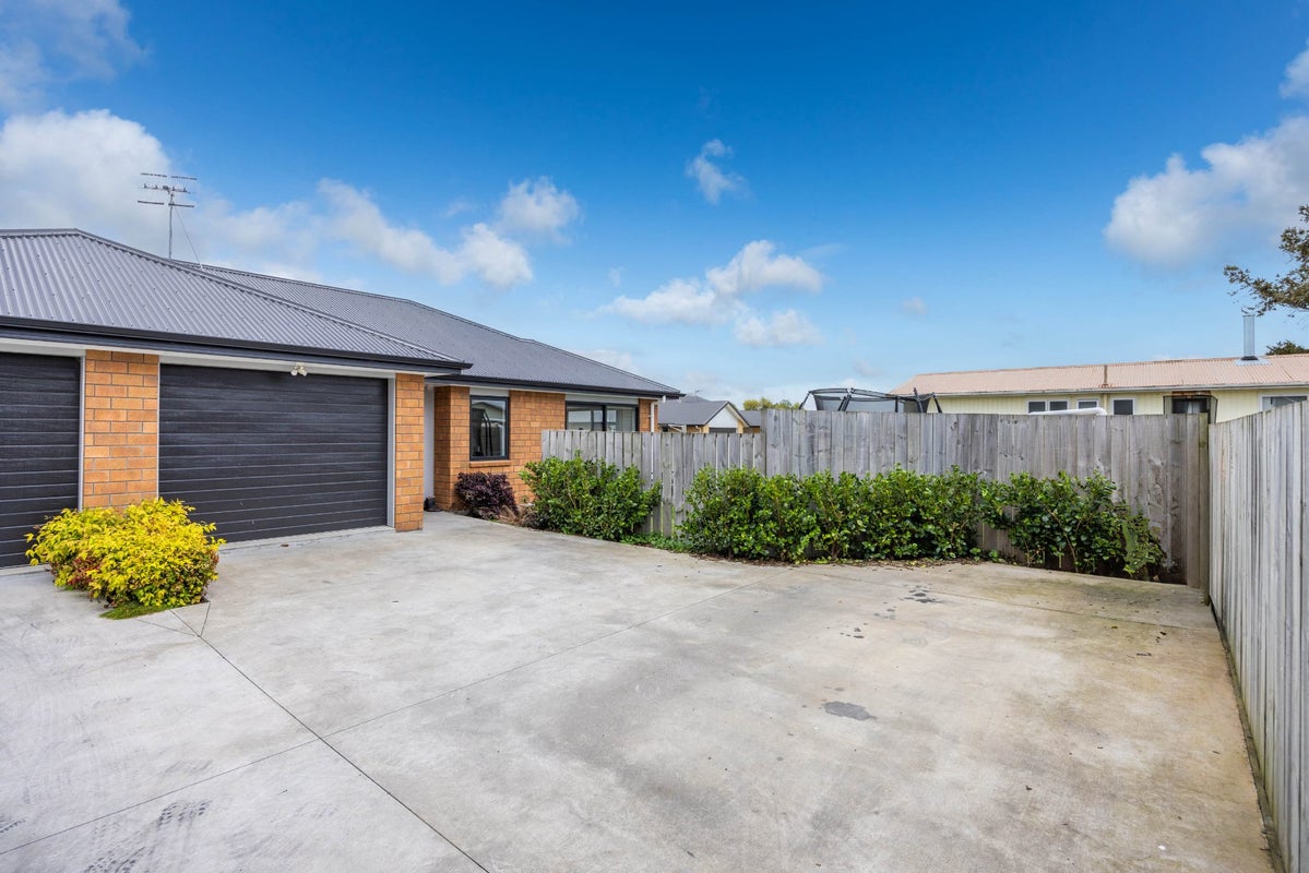 4/92 Higgins Road, Frankton, Hamilton - Carousel 2