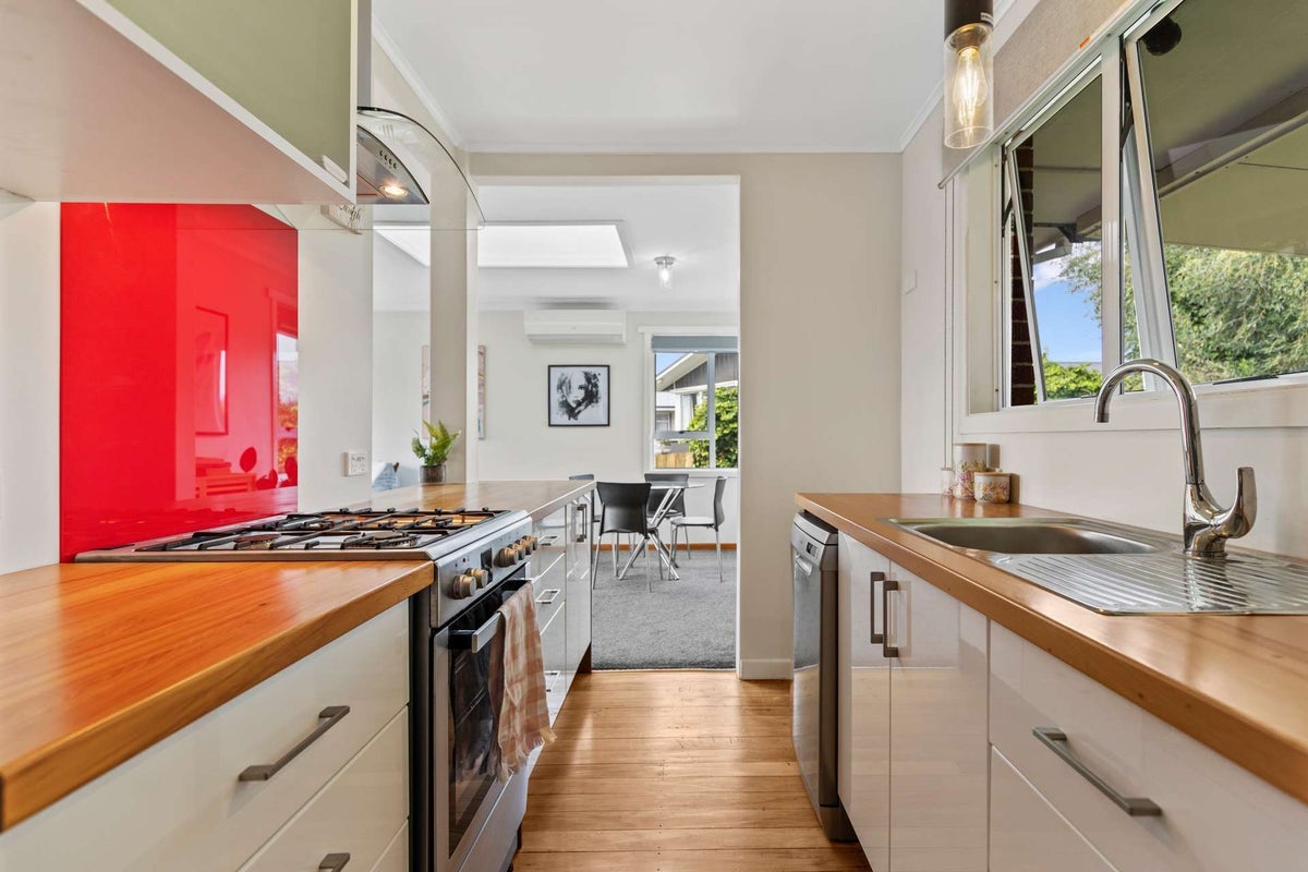 49B Lytton Street, Glenholme, Rotorua - Carousel 1