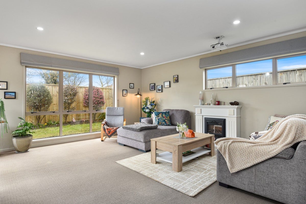 19 Carter Drive, Pomare, Rotorua - Carousel 1