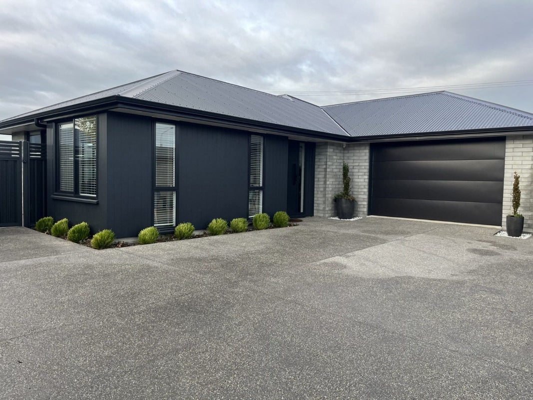 395 North Road, Waikiwi, Invercargill - Carousel 1