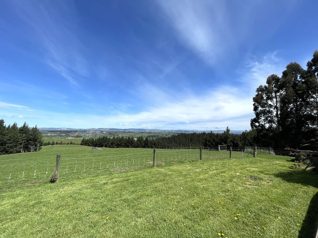 205 Sunflower Road, Balclutha - Carousel 2