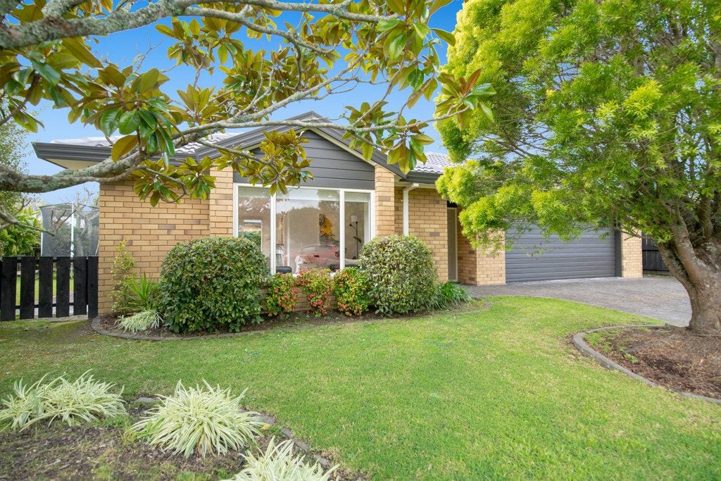 27 Motutapu Avenue, Manly, Whangaparaoa - Carousel 2