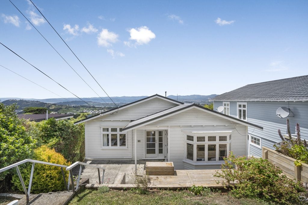 87 Mills Road, Brooklyn, Wellington - Carousel 1