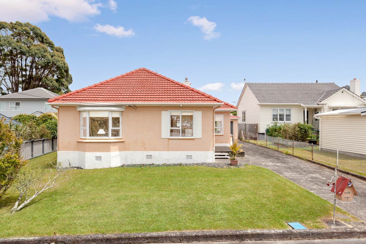 22 Niccol Avenue, Narrow Neck, Auckland - Carousel 1