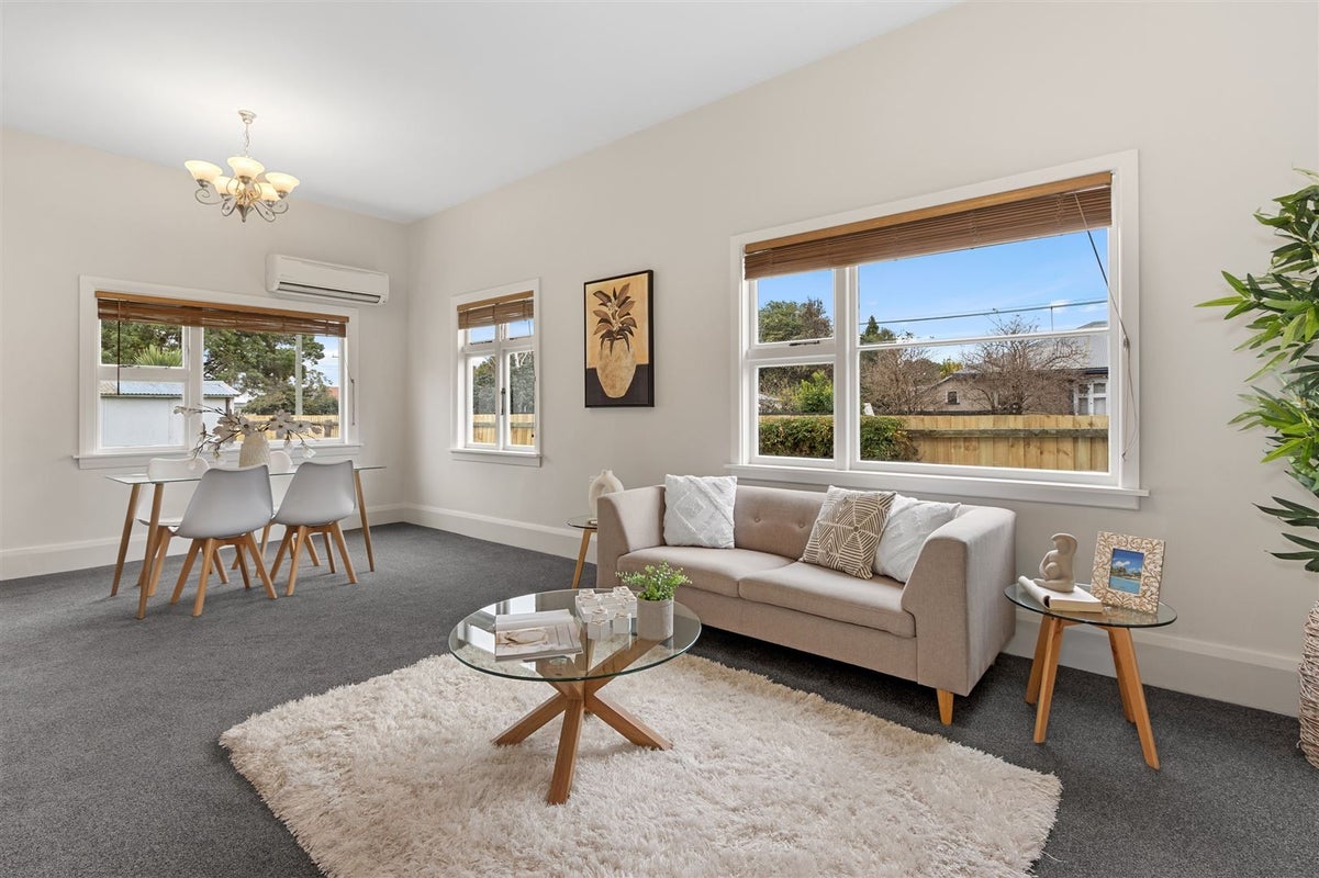 8 James K Baxter Place, Addington, Christchurch - Carousel 2