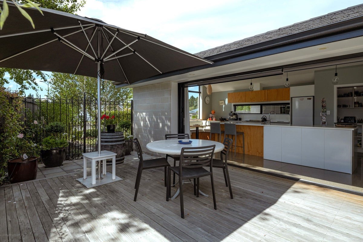 2 Payne Place, Witherlea, Blenheim - Carousel 2
