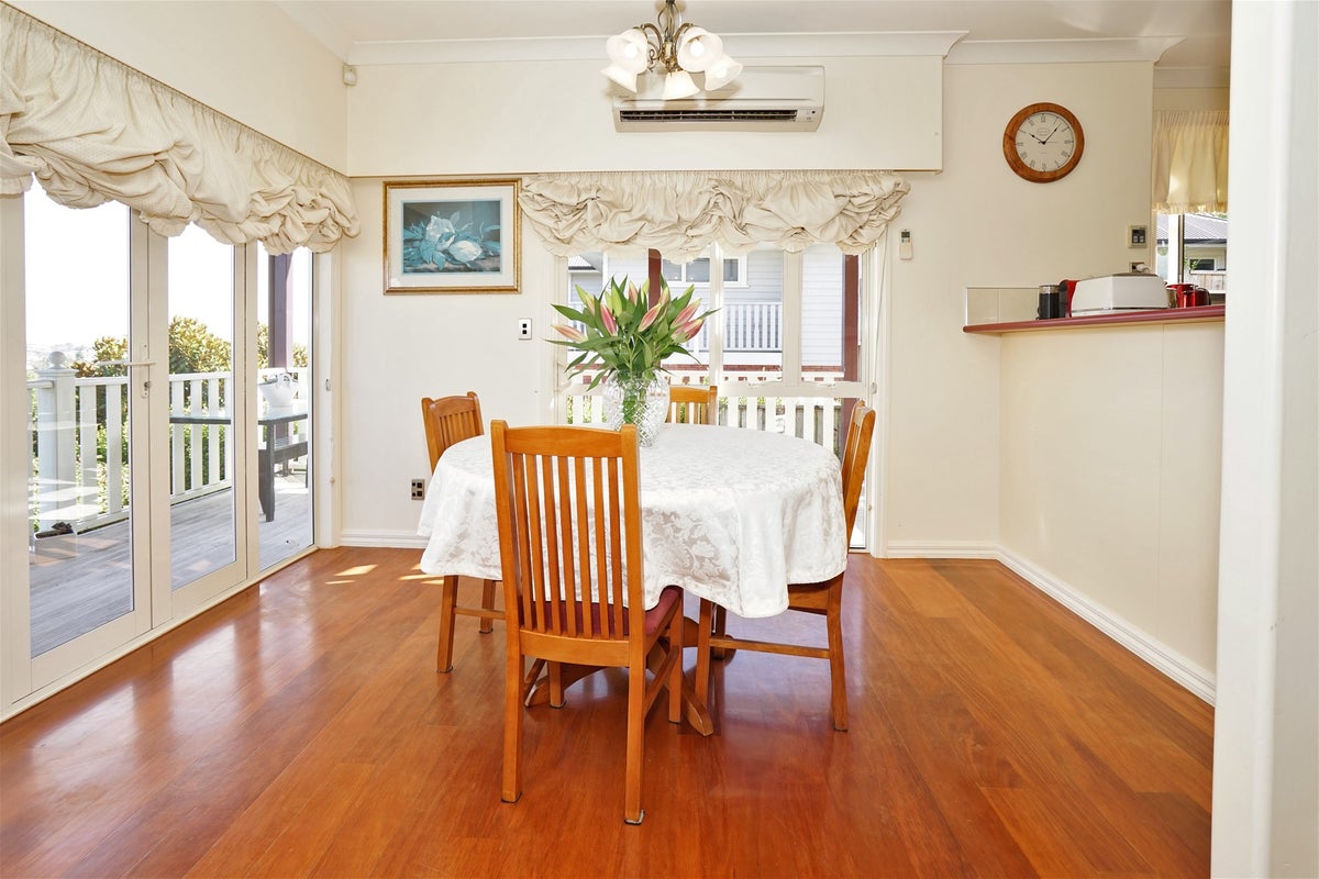 16 Tironui Terrace, Western Heights, Hamilton - Carousel 2
