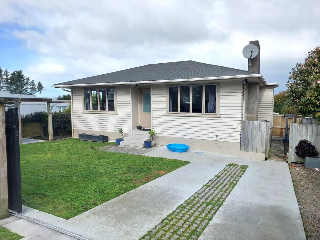 36 Paine Street, Judea, Tauranga - Carousel 2