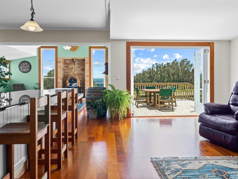 199 Apotu Road, Kamo - Carousel 1