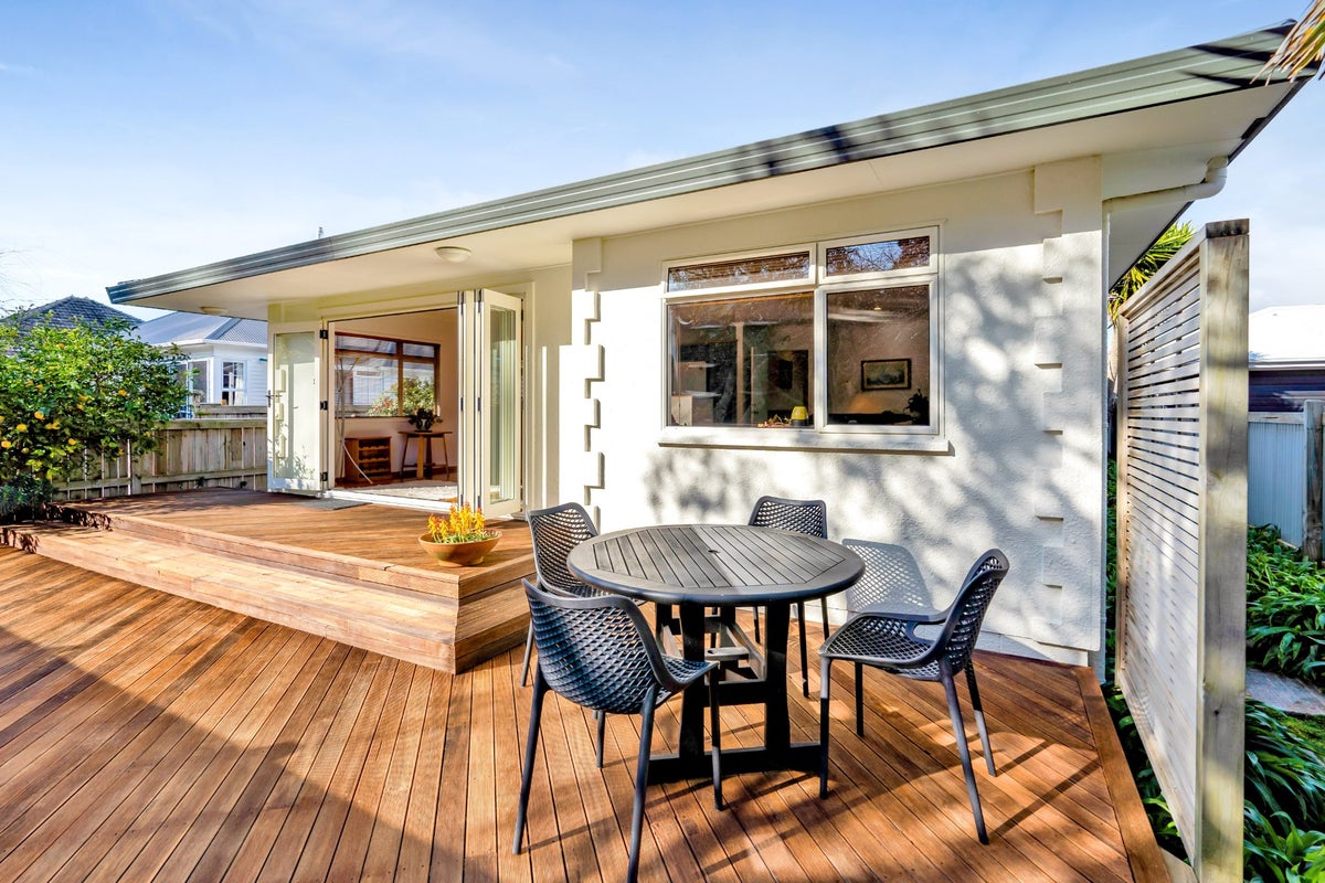 26A Kaimata Street, Brooklands, New Plymouth - Carousel 1