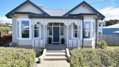 48 Elgin Road, Mornington, Dunedin - Carousel 1