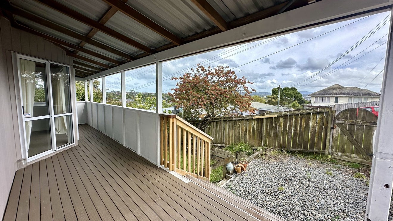 112 Whitney Street, New Windsor, Auckland - Carousel 1